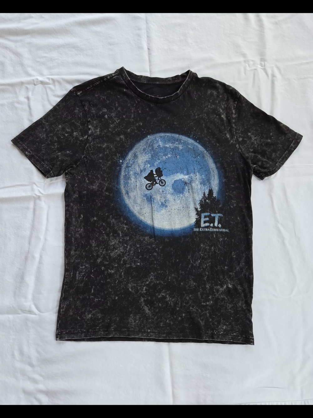 E.T. Graphic Short Sleeve Tee in Black Mineral Wash Sz. Small